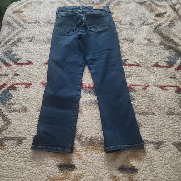 Levis High Rise Straight Leg - Picture 4 of 5